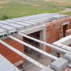 Ile kosztuje zmiana stropu w projekcie: Poznaj ważne aspekty i ceny