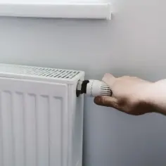 Czy wyłączać piec gazowy na noc? Eksperci odpowiadają